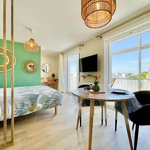 Le Phare Ouest - 80 M De La - Vue Ocean Sur Le Balcon - Entierement Renove - Internet Debit - Nouveau Appartement